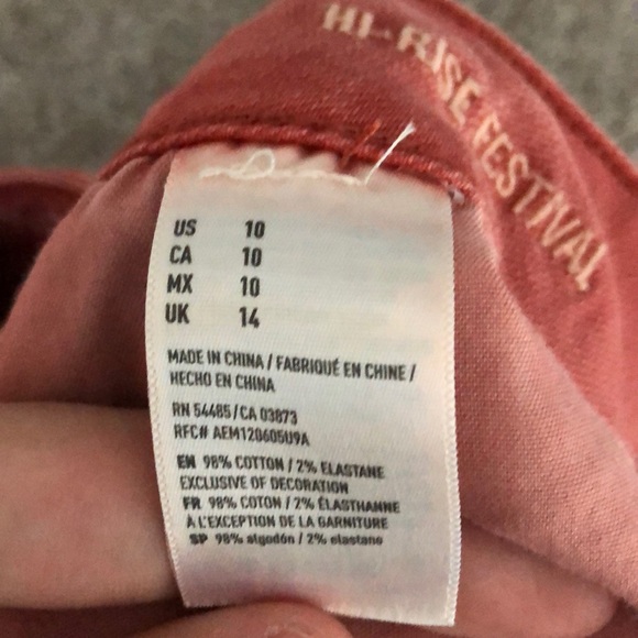 American Eagle Jean Shorts (peach) - Picture 3 of 6